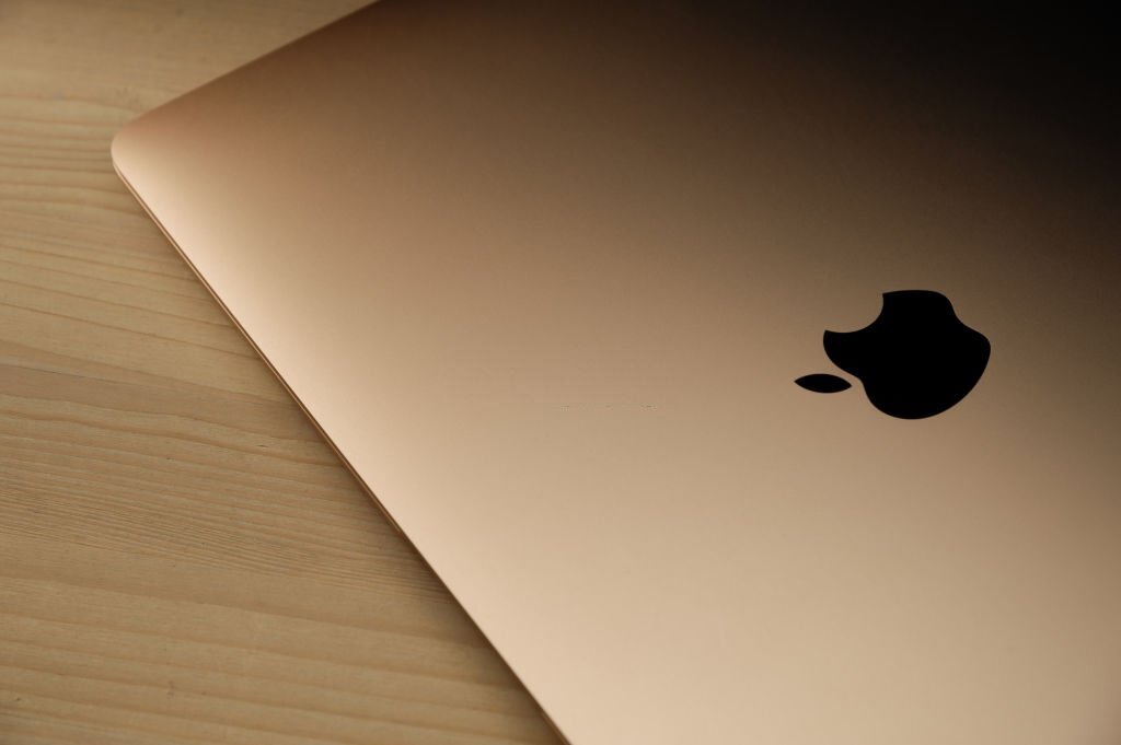 macbook in pakistan